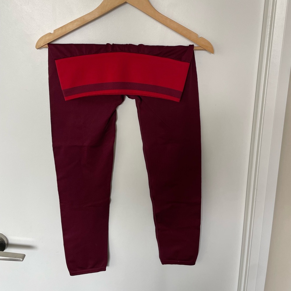Fabletics Red and Burgundy BNWT Leggings Size M Fabletics x Madelaine Petsch